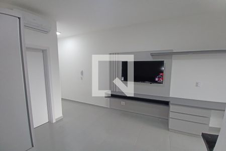 Sala - Dormitório de kitnet/studio para alugar com 1 quarto, 38m² em Ribeirânia, Ribeirão Preto