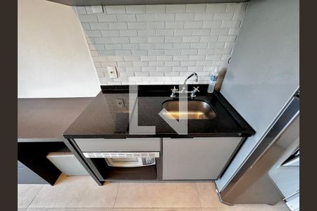 Cozinha de apartamento à venda com 1 quarto, 33m² em Brooklin, São Paulo