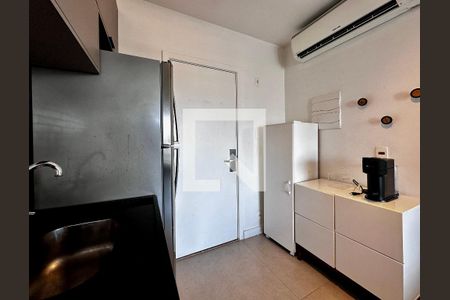 Cozinha de apartamento à venda com 1 quarto, 33m² em Brooklin, São Paulo