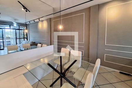 Sala de apartamento para alugar com 2 quartos, 108m² em Piratininga, Niterói