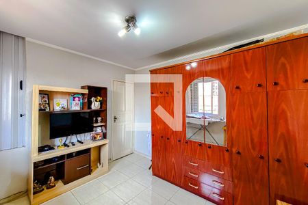 Quarto 1 de casa para alugar com 2 quartos, 70m² em Vila Regente Feijó, São Paulo