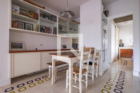 Sala/Cozinha de apartamento à venda com 2 quartos, 83m² em Pinheiros, São Paulo