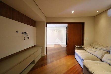 Sala de TV de apartamento para alugar com 3 quartos, 200m² em Jardim Bela Vista, Santo André