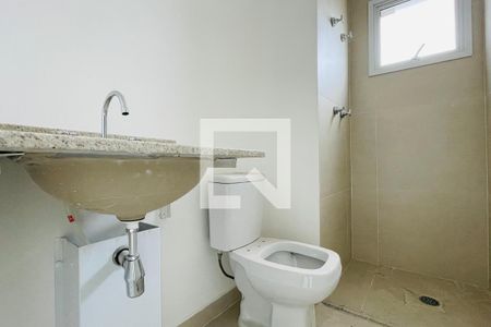 Banheiro da Suíte de apartamento à venda com 2 quartos, 74m² em Gopouva, Guarulhos