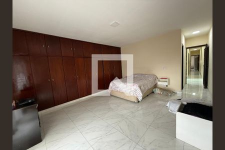 Quarto  de casa para alugar com 3 quartos, 230m² em Parque Suzano, Suzano