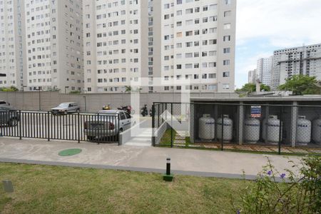 Vista da Sala de apartamento para alugar com 2 quartos, 42m² em Usina Piratininga, São Paulo