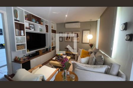 Sala de apartamento à venda com 1 quarto, 70m² em Vila Uberabinha, São Paulo