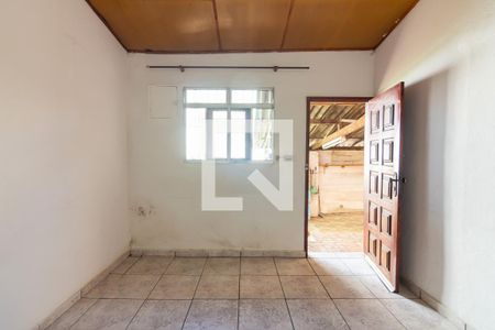 Sala  de casa para alugar com 2 quartos, 120m² em Cipava, Osasco