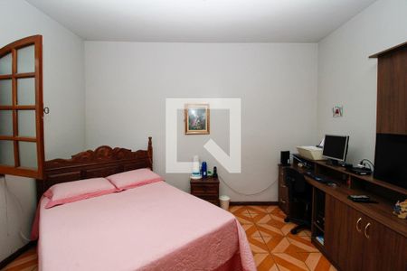 Quarto  de casa para alugar com 3 quartos, 309m² em Santa Efigênia, Belo Horizonte