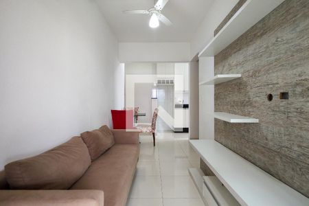 Sala de apartamento para alugar com 1 quarto, 48m² em Guilhermina, Praia Grande