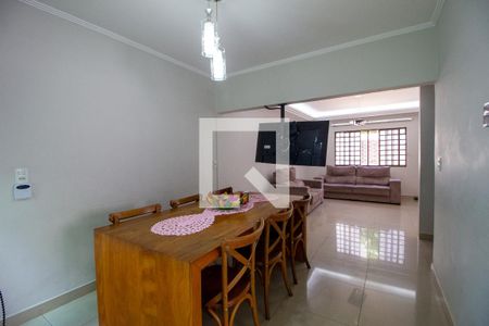 Sala de casa para alugar com 3 quartos, 205m² em Wanel Ville, Sorocaba