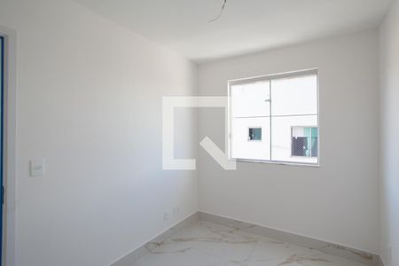 Quarto 2 de apartamento para alugar com 2 quartos, 70m² em Copacabana, Belo Horizonte