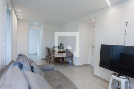 Sala de apartamento para alugar com 2 quartos, 65m² em Cabral, Contagem