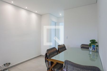 Sala de apartamento para alugar com 2 quartos, 65m² em Cabral, Contagem