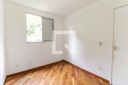 Quarto 1 de apartamento para alugar com 2 quartos, 48m² em Colônia Zl, São Paulo