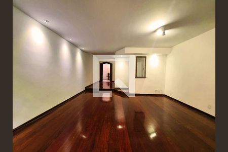 Casa à venda com 4 quartos, 280m² em Jardim Botânico, Rio de Janeiro