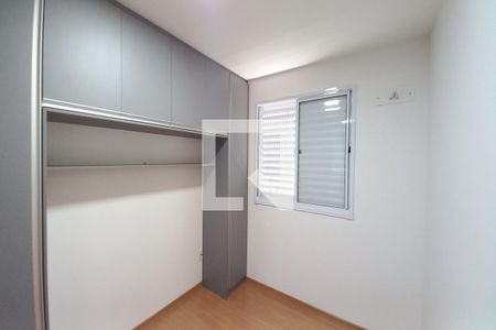 Quarto 2  de apartamento à venda com 2 quartos, 47m² em Parque Industrial, Campinas