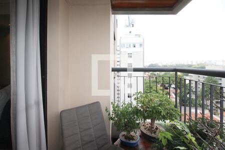 Varanda de apartamento à venda com 1 quarto, 72m² em Vila Nova Conceição, São Paulo