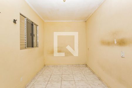 Quarto 2 de casa para alugar com 2 quartos, 48m² em Vila Brasilina, São Paulo