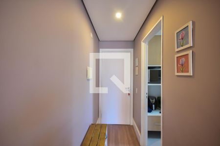 Hall de Entrada de apartamento para alugar com 3 quartos, 73m² em Jardim Colombo, São Paulo