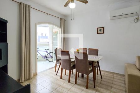 Sala de apartamento para alugar com 2 quartos, 70m² em Vila Tupi, Praia Grande