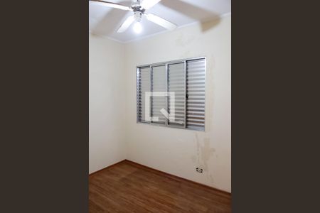 Quarto 1 de casa para alugar com 4 quartos, 200m² em Veloso, Osasco