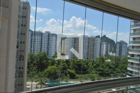 Vista da Suíte  de apartamento para alugar com 3 quartos, 78m² em Jacarepaguá, Rio de Janeiro