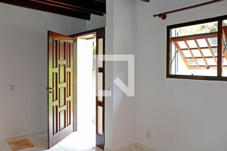 Sala de casa de condomínio para alugar com 4 quartos, 200m² em Vinhas Vista Alegre, Vinhedo