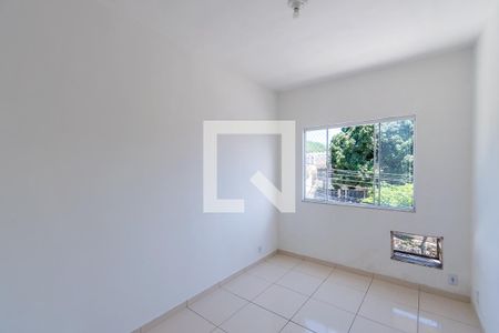 Quarto 1 de apartamento para alugar com 2 quartos, 60m² em Brás de Pina, Rio de Janeiro