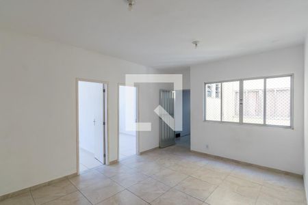 Sala de apartamento para alugar com 2 quartos, 60m² em Brás de Pina, Rio de Janeiro