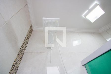 Apartamento à venda com 96m², 2 quartos e 1 vaga Apartamento à venda com 96m², 2 quartos e 1 vagaBanheiro