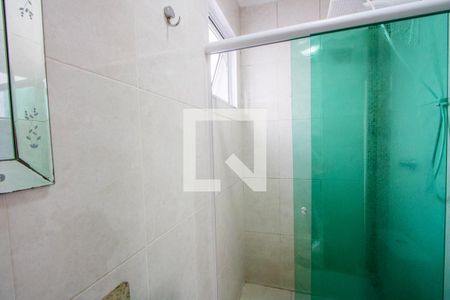 Apartamento à venda com 96m², 2 quartos e 1 vaga Apartamento à venda com 96m², 2 quartos e 1 vagaBanheiro