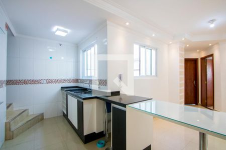 Apartamento à venda com 96m², 2 quartos e 1 vaga Apartamento à venda com 96m², 2 quartos e 1 vagaCozinha de apoio