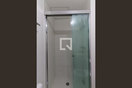 Banheiro de kitnet/studio para alugar com 1 quarto, 26m² em Vila Matilde, São Paulo