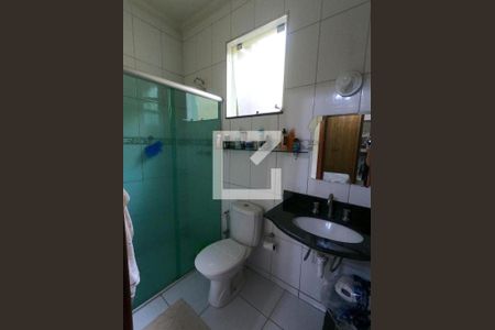 Banheiro suite de casa para alugar com 2 quartos, 119m² em Senhora das Gracas, Betim