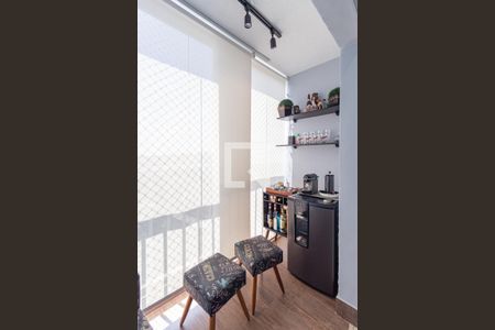 Sacada Sala de apartamento para alugar com 3 quartos, 74m² em City Bussocaba, Osasco