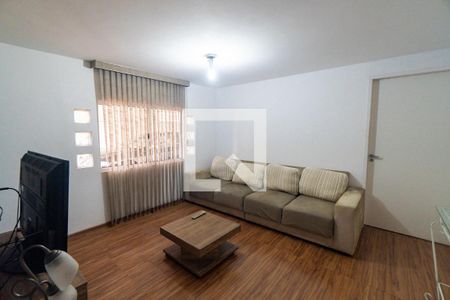 Sala de casa para alugar com 1 quarto, 70m² em Jardim Oriental, São Paulo