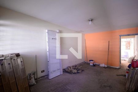 Sala  de casa à venda com 2 quartos, 70m² em Jardim Patente Novo, São Paulo