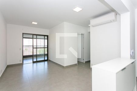 Sala de apartamento para alugar com 3 quartos, 81m² em Vila Zilda, São Paulo