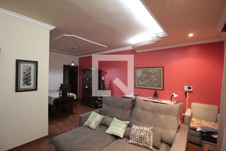 Sala de casa à venda com 3 quartos, 120m² em Planalto, Belo Horizonte