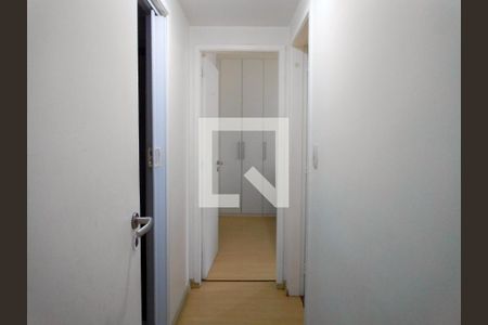 Quarto - corredor de acessos aos quartos de apartamento à venda com 2 quartos, 82m² em Copacabana, Rio de Janeiro