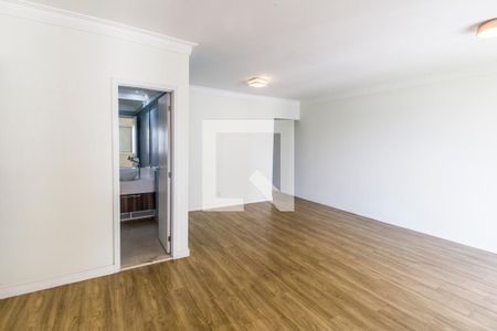 Sala de TV de apartamento para alugar com 3 quartos, 105m² em Jardim Tupanci, Barueri