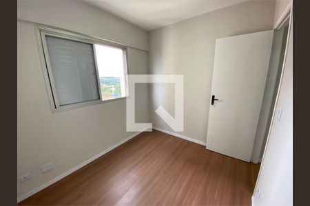 Apartamento à venda com 3 quartos, 76m² em Jardim Ester Yolanda, São Paulo