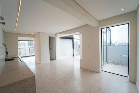 Kitnet/Studio à venda com 2 quartos, 66m² em Vila Cordeiro, São Paulo