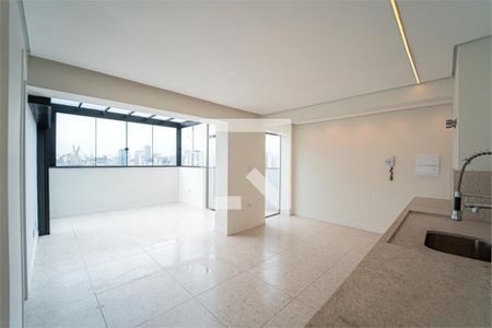 Kitnet/Studio à venda com 2 quartos, 66m² em Vila Cordeiro, São Paulo