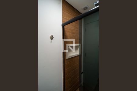 Banheiro de kitnet/studio para alugar com 1 quarto, 33m² em Jardim Faculdade, Sorocaba