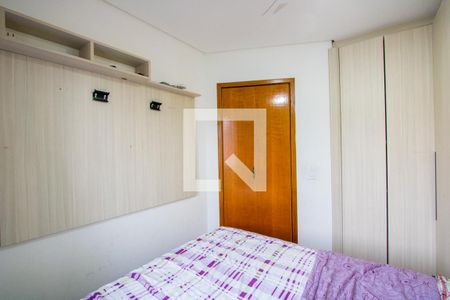 Quarto 1 de apartamento à venda com 2 quartos, 48m² em Jardim Santo André, Santo André