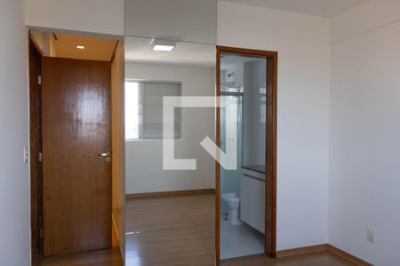 Suíte 1 de apartamento para alugar com 4 quartos, 165m² em Buritis, Belo Horizonte