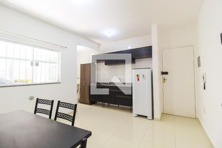 Sala/Cozinha de apartamento à venda com 2 quartos, 38m² em Itaquera, São Paulo