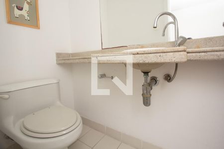 Lavabo de apartamento para alugar com 2 quartos, 64m² em Indianópolis, São Paulo